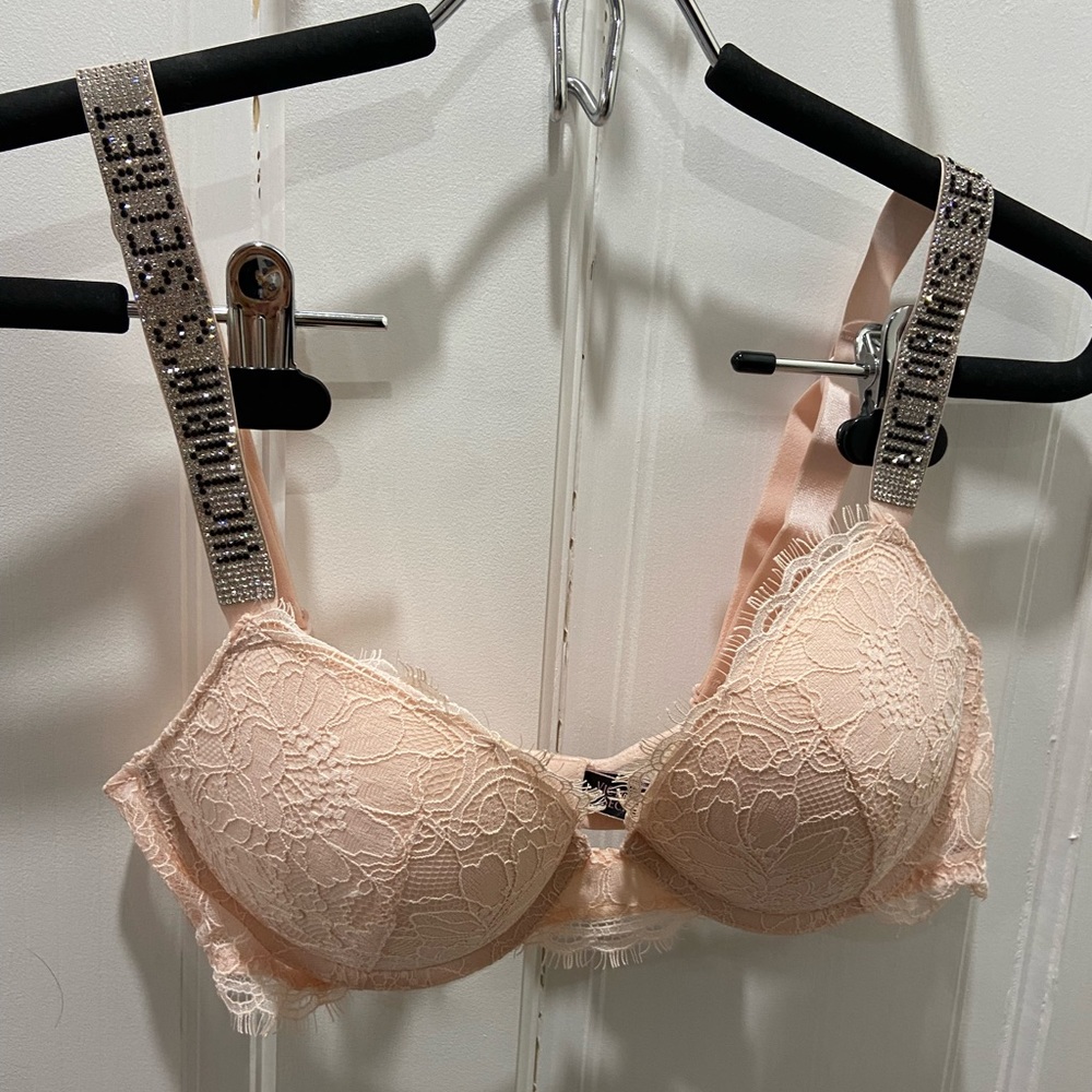 NWOT victoria secret bombshell bra pink 36b